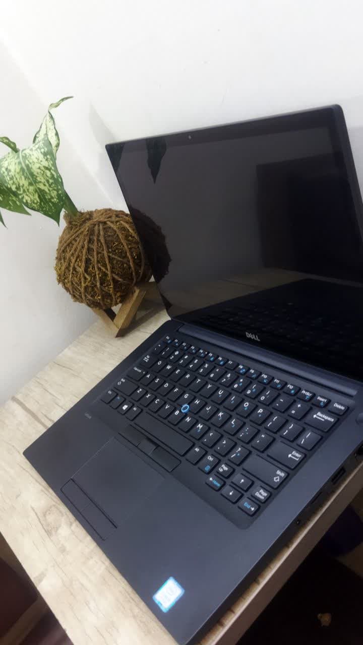 DELL LATITUDE 4780