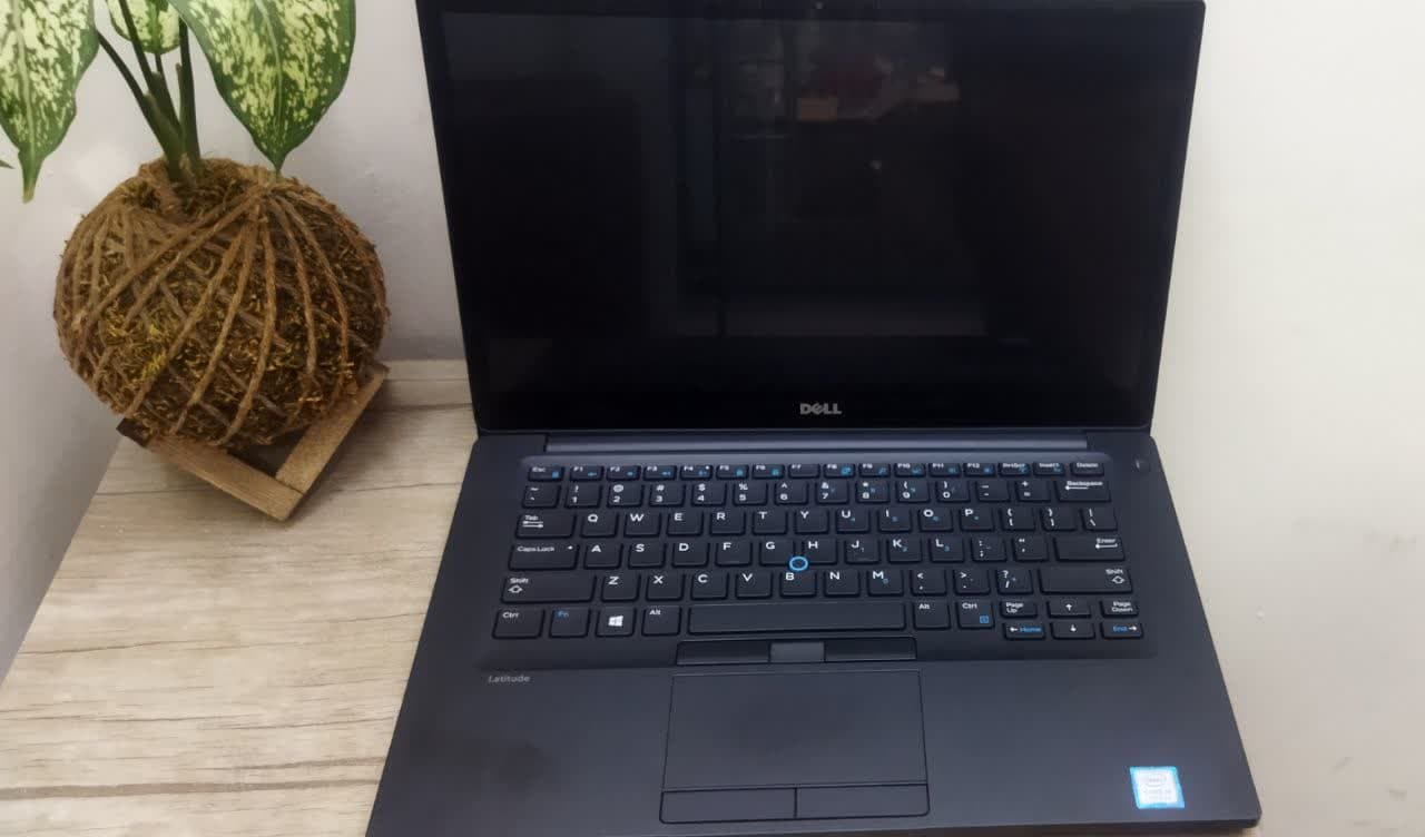 DELL LATITUDE 4780