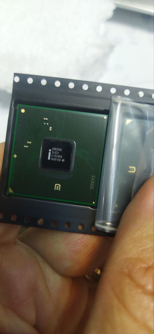 چیپ ست جنوبی   BD82H55    SLGZX